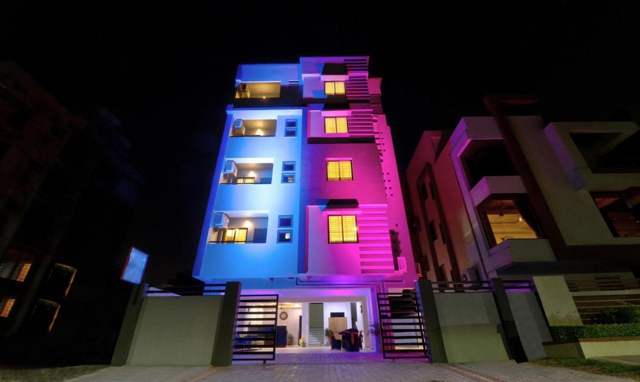 فندق أو واي أو 36866 كارنفال إن ناغبور المظهر الخارجي الصورة